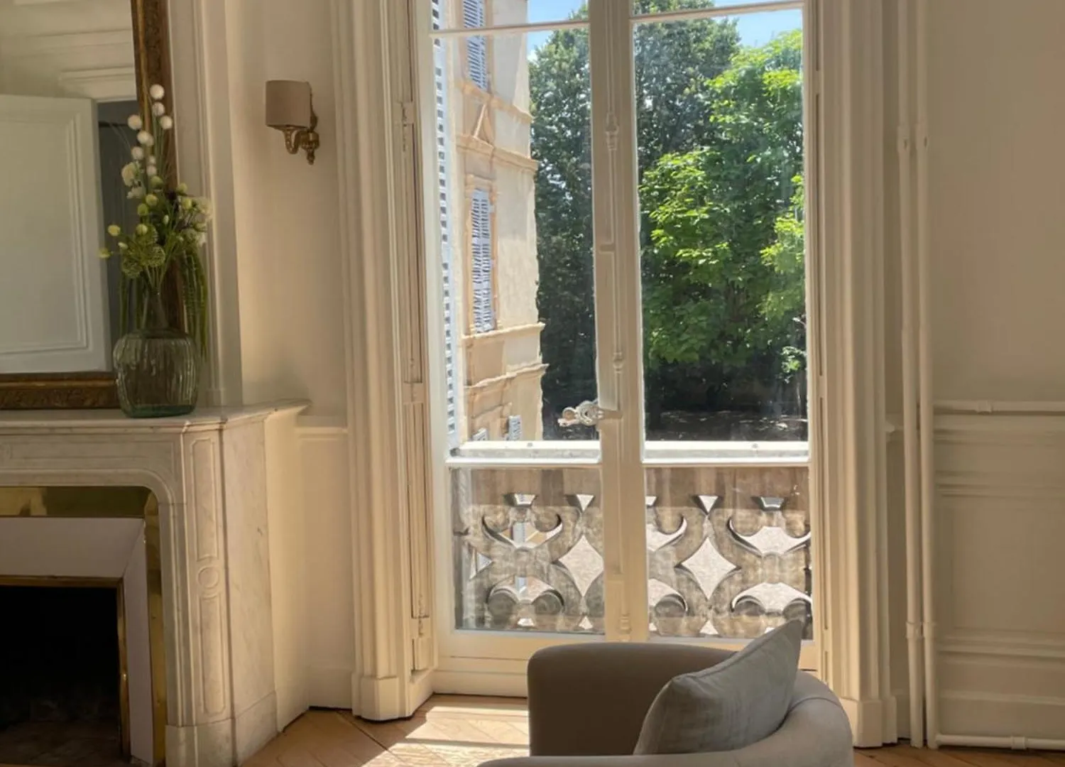 Apartment Grand Appartement D'Exception Au Chateau Randin Ecully France