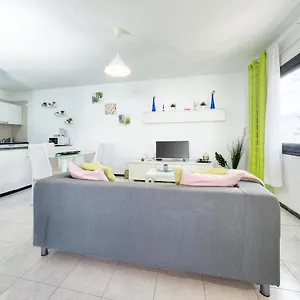 https://casa-atassara.in-canary-islands.com
