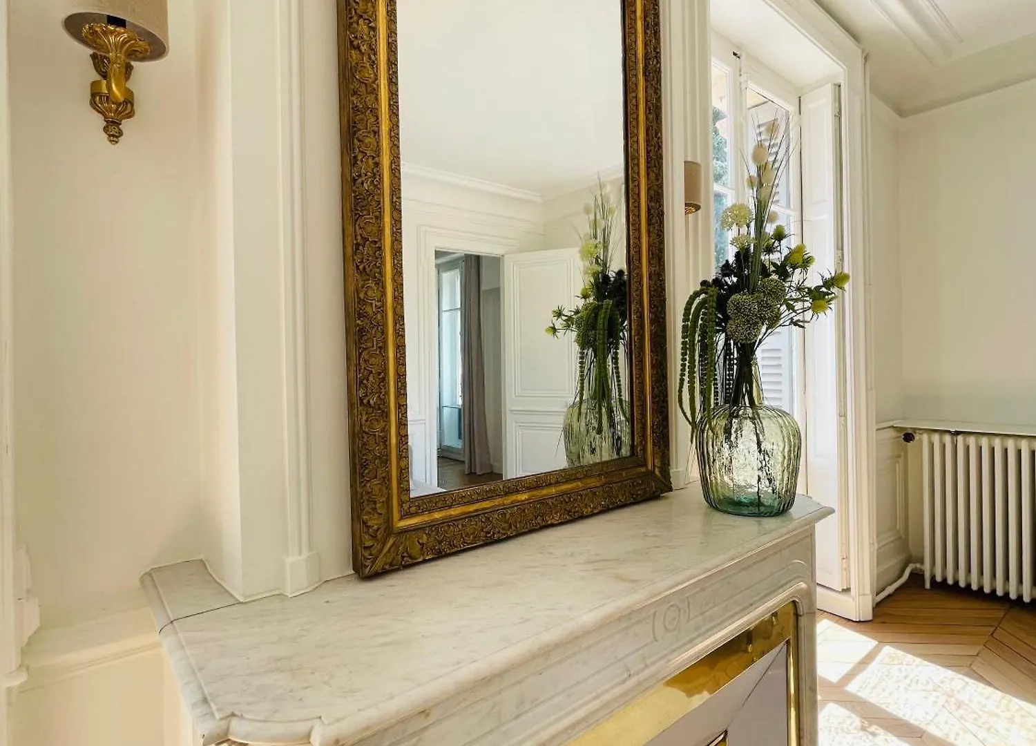 Grand Appartement D'Exception Au Chateau Randin Écully Apartamento